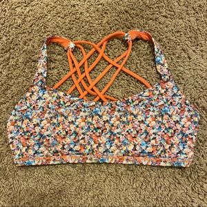 Lululemon free to be wild sports bra 💐